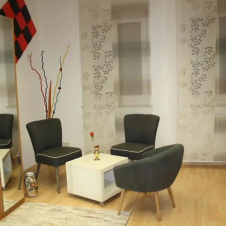Apartment Golden Lion Deluxe City