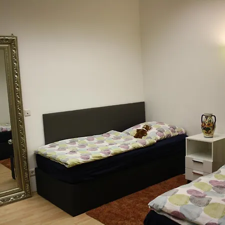 Golden Lion Deluxe City * Nürnberg